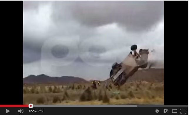 Dakar 2015. Dos vuelcos impresionantes en un mismo lugar y casi al mismo tiempo