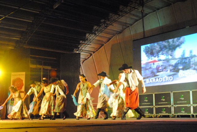 Se realizó el XIII Festival Nacional de Danzas