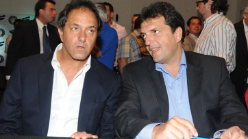 Encuesta: Scioli 23% y Massa 22%