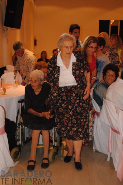 Homenaje a la Mujer. Beatriz González