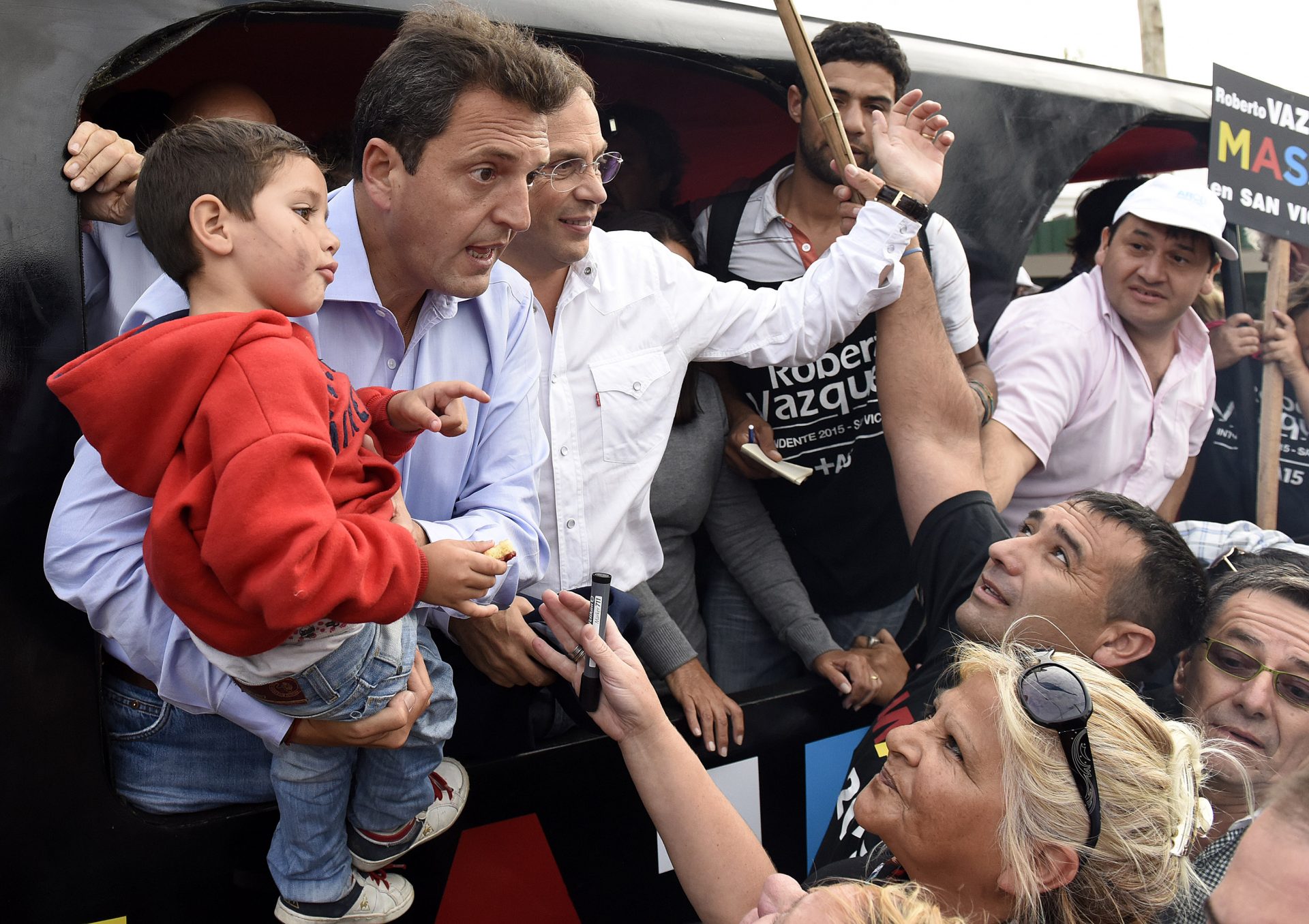 Massa: «La Argentina se baña de sangre y luto y los gobernantes meten la cabeza como el avestruz»