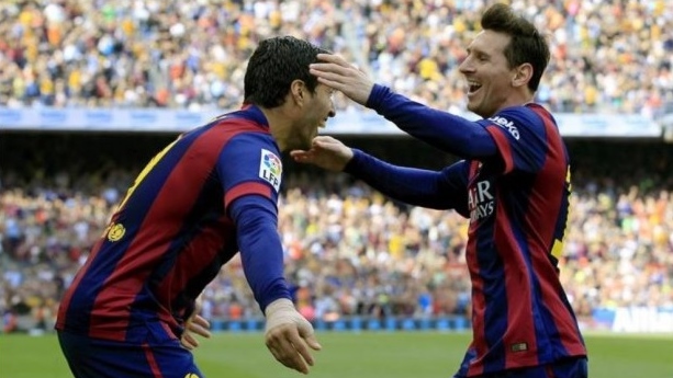 Victoria del Barcelona y gol número 400 para Messi