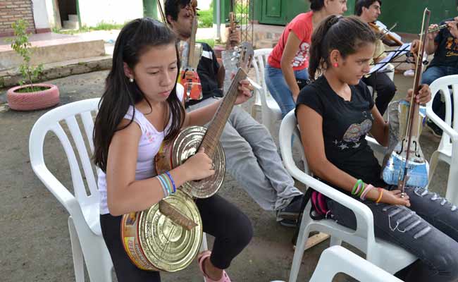 Orquesta de Instrumentos reciclados de Cateura