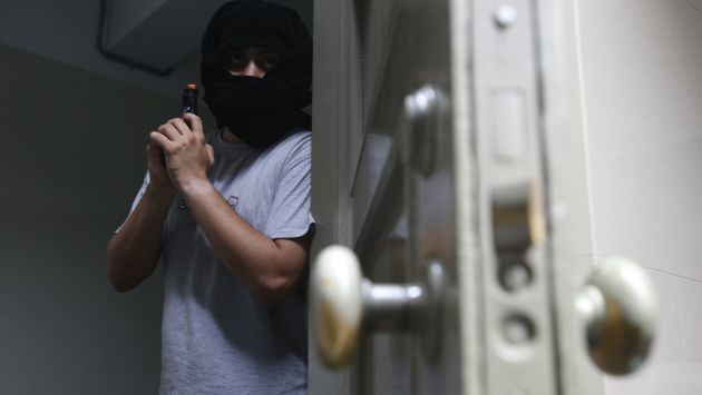 Ladrones en la cama