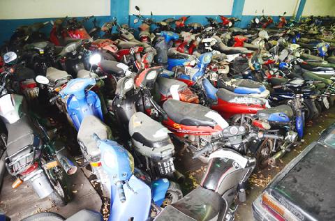 El 6 de junio San Pedro remata 800 motos incautadas