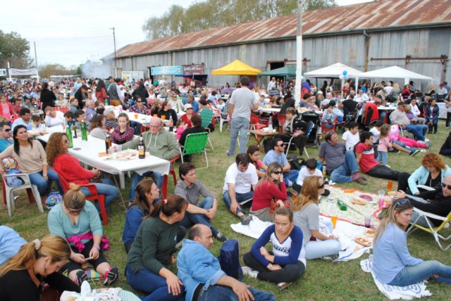 205° Aniversario de La Patria en Ireneo Portela