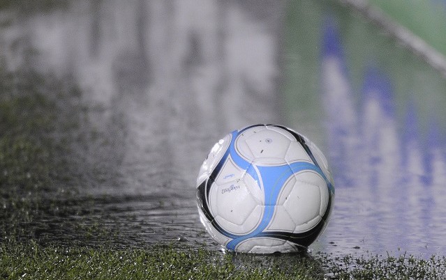 Futbol: Suspensión para el torneo oficial
