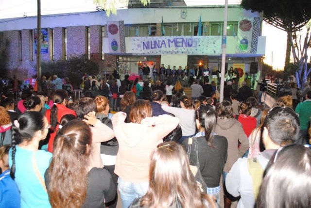 El pueblo de Baradero se unió en el clamor por #NiUnaMenos