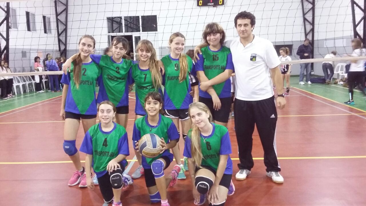 El sub 14 femenino consiguió su primera victoria