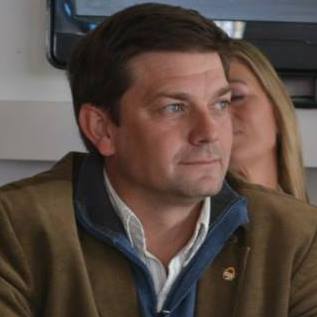 Genoud: «Carossi tendría que decir yo soy el caos»