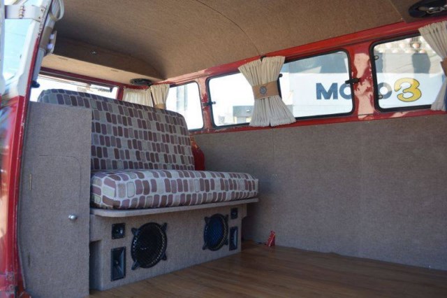Otra joya local. Un camper hecho desde «cero»