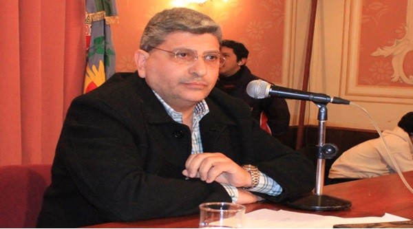Monfasani presentó un proyecto para implementar el “voto electrónico” en Bs. As.