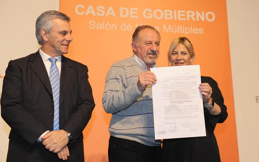 La provincia entregó fojas de servicios rectificando el motivo de la cesantía de desaparecidos víctimas del terrorismo de Estado