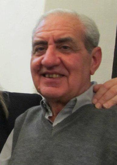 Políglota, maratonista y periodista. Es hijo de un hijo de Baradero, ¿será nieto entonces?
