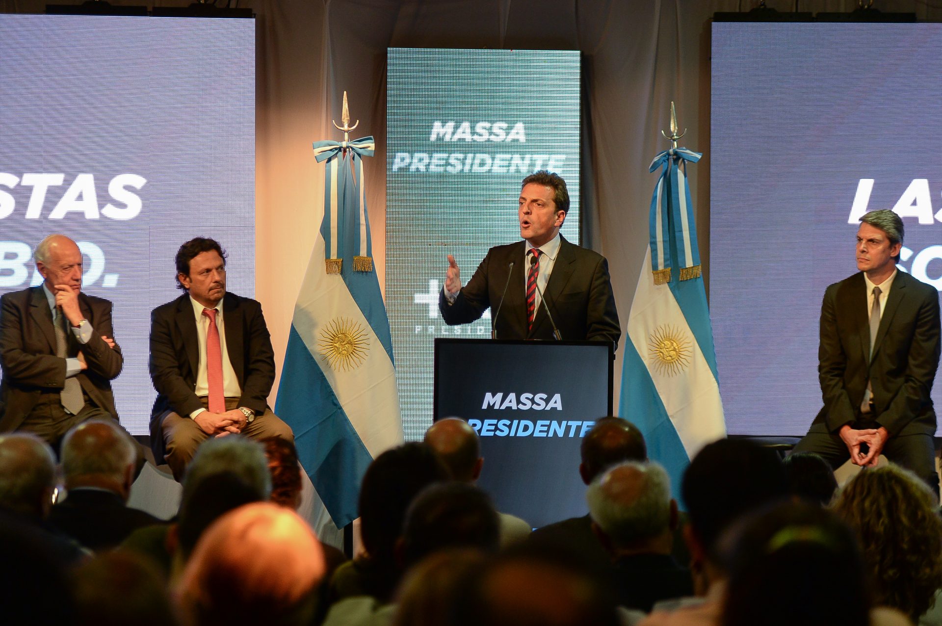 Massa en Rosario: «Vamos a llevar a las Fuerzas Armadas a los barrios que están copados por narcos y delincuentes»