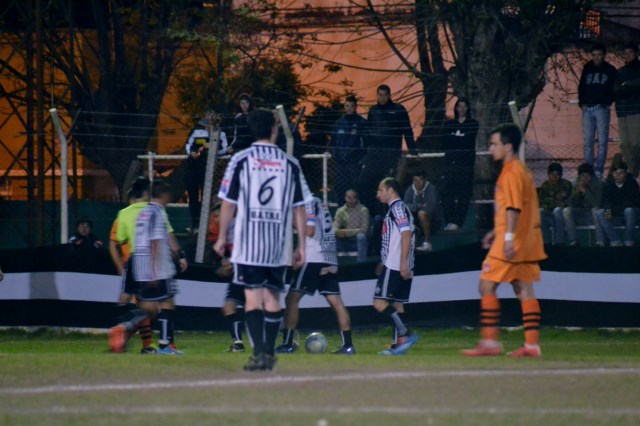 Alsina sacó ventaja de visitante