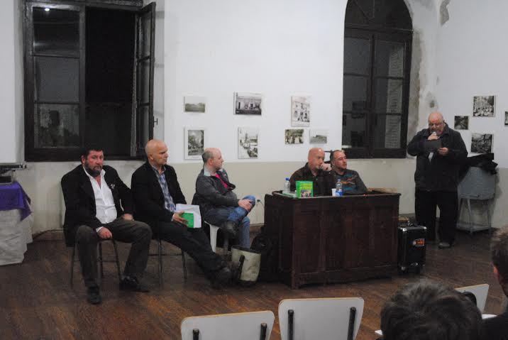 En la Escuela Marcos Sastre presentaron el libro “Los Rengos de Perón”