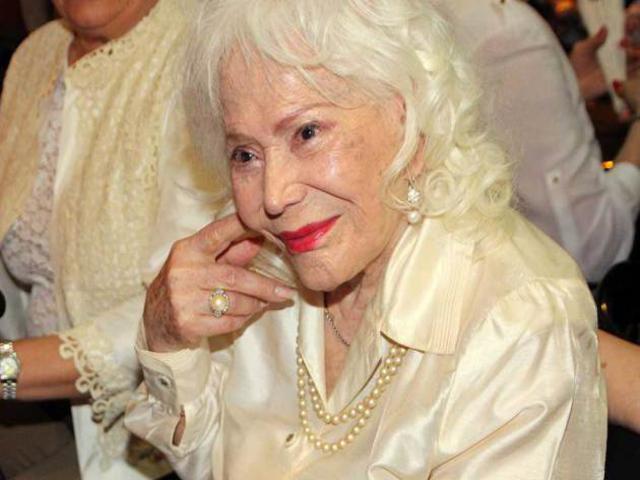 Murió la actriz Elena Lucena