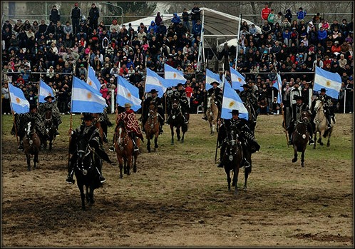 ¿Cómo los argentinos entendemos la Tradición? – por Hugo Pezzini