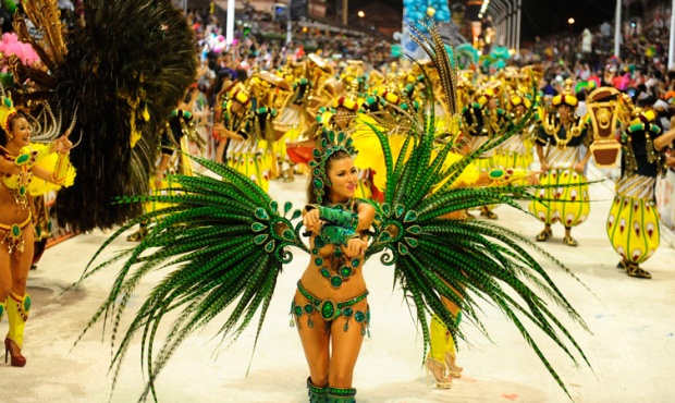 Las comparsas se ponen a punto a días del comienzo del Carnaval de Gualeguaychu