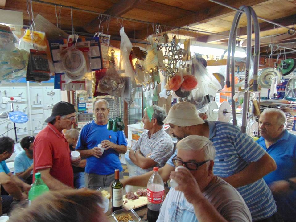 Un comercio realizó su tradicional agasajo a sus clientes de siempre