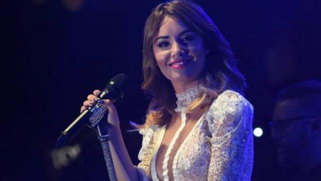 Después de la polémica, Lali Espósito se presentó en Jesús María