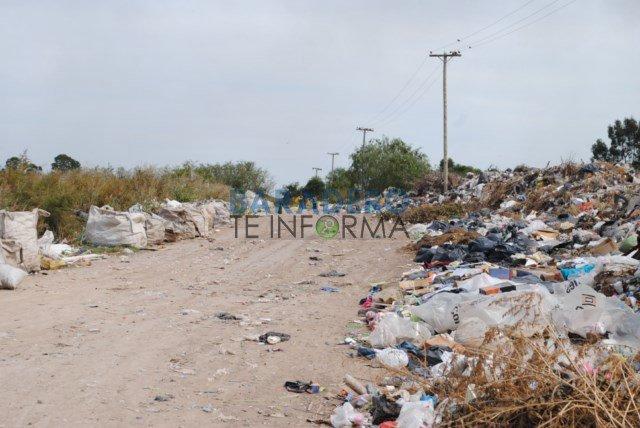 Visita del personal de OPDS para asistir en la remediación del basural
