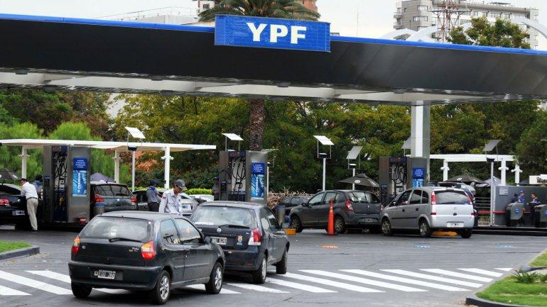Tarifazo: Desde hoy el Peaje de Zarate pasó de $5 a $30 y la nafta aumentó un 6%
