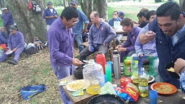 Trabajadores despedidos por la Empresa Contreras se reunieron con Antonijevic
