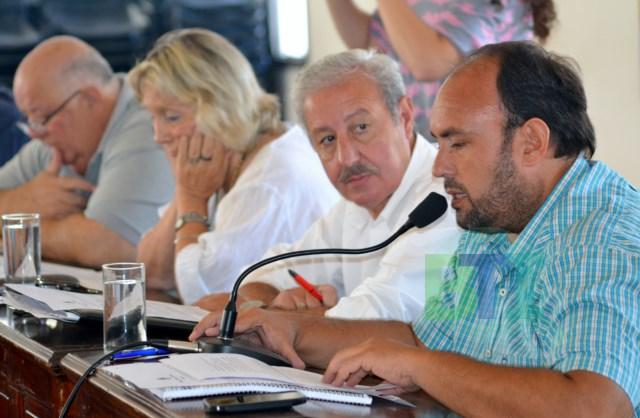 El bloque del FpV solicita la reincorporación de los municipales despedidos