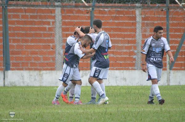 Lluvia de goles en el Poli