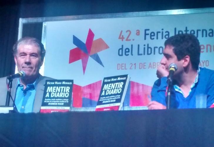 Víctor Hugo Morales presentó su libro en la Feria del Libro