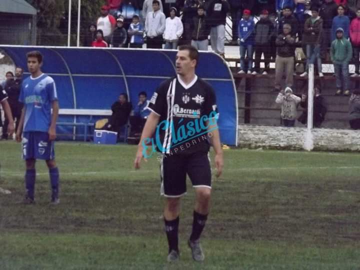 Atlético ganó 3 a 1 en Pérez Millán