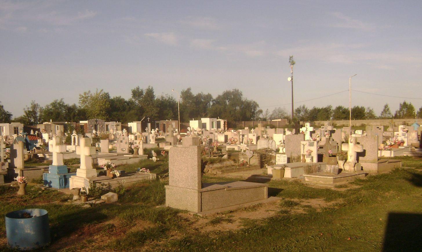Para ir pensando. Resta poco espacio en el cementerio municipal