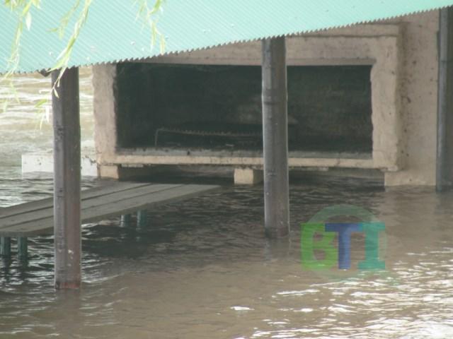 El río llegó a los 3.90 Mts. y sigue creciendo