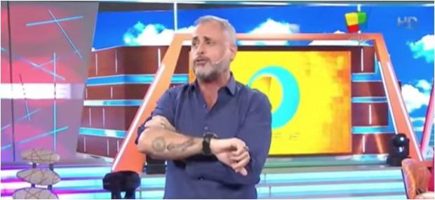 “Quiero ver que canal de aire compra la transmisión de la radio”