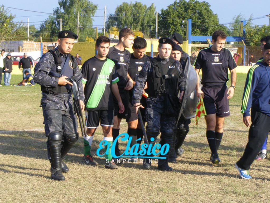 Otro partido suspendido por agresión al árbitro