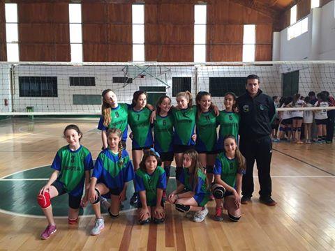 Vóley. Las chicas sub 13 continúan invictas!!