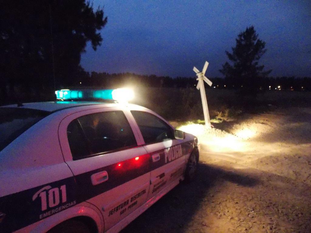 Joven mujer se arrojó a las vías desde el puente de Río Tala