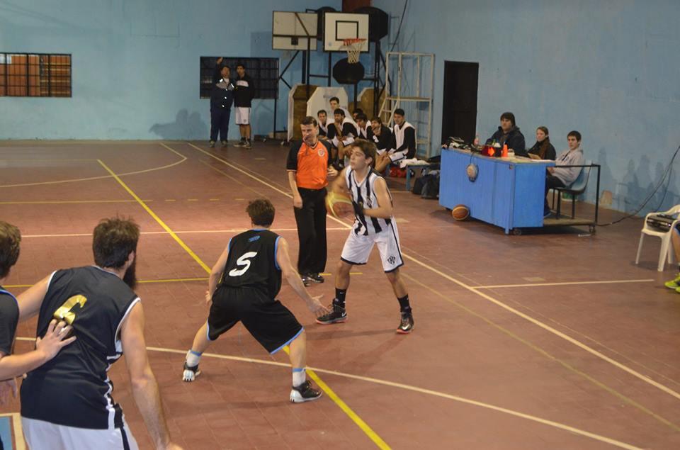 Básquet. Los juveniles de Atlético continúan en el sendero victorioso