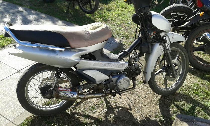 Recuperan moto robada