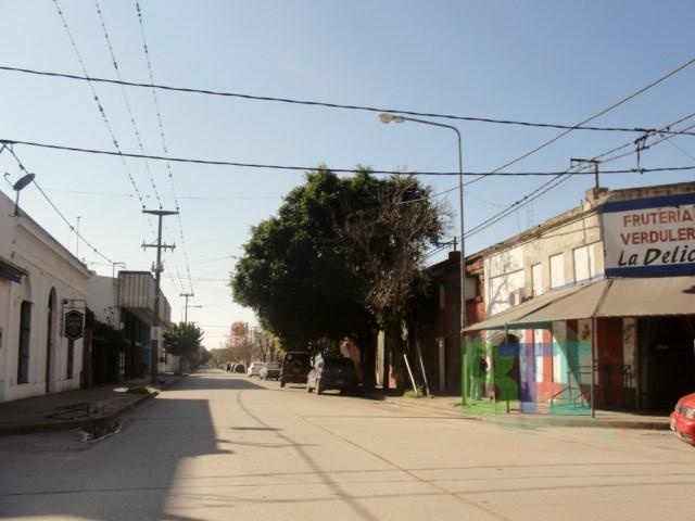 Encuentran una camioneta abandonada que habría sido robada en el centro de la ciudad