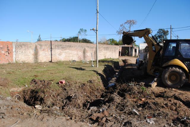Trabajos múltiples en Acevedo y José María Paz