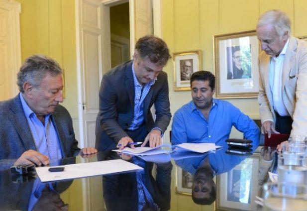Quién se quedará con los derechos televisivos del fútbol argentino