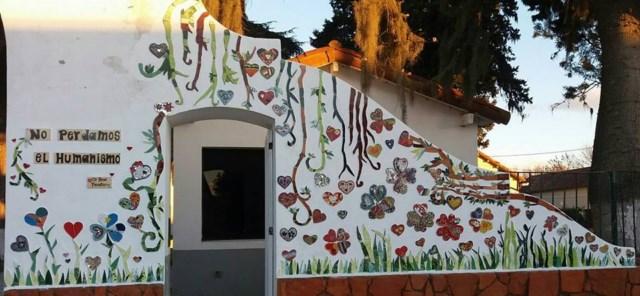 Cientos de corazones por Favaloro embellecen nuestro hospital