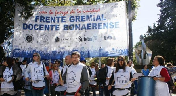 Vuelta a clases con protesta: el Frente Gremial Docente anunció una marcha para el lunes