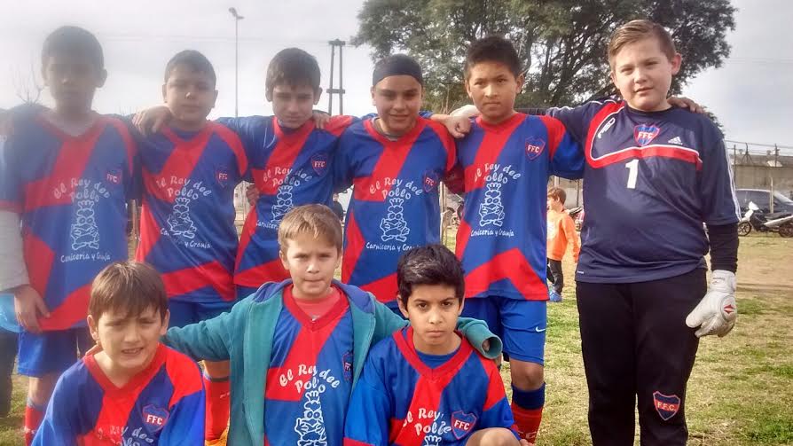 Futbol Infantil: Rivadavia (Cat. 2007) y Fundición (Cat. 2005) Campeones