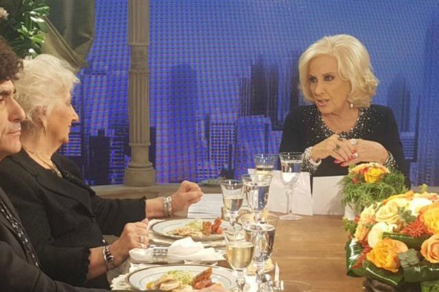 Estela de Carlotto, con Mirtha, tras el fuerte cruce: «Me dolió tu comentario sobre la presidenta»
