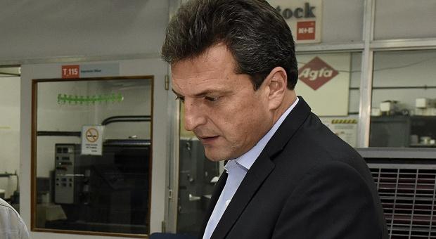 Massa le “aconsejó” al Gobierno que suspenda el tarifazo y convoque a audiencias