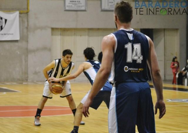 Sportivo Escobar colocó la serie con Atlético Baradero 1 a 1